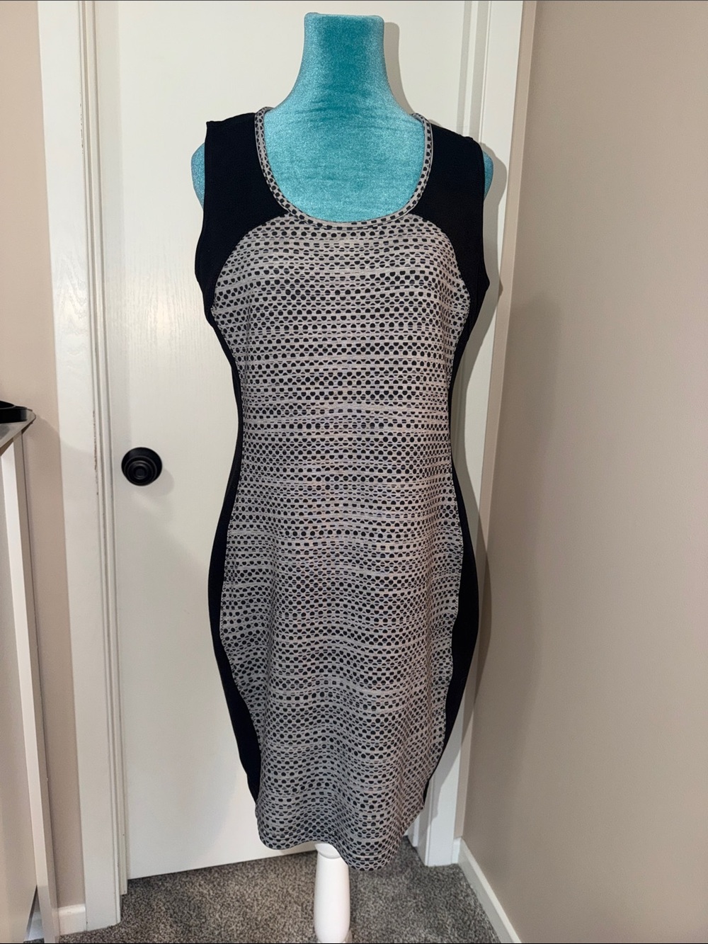 Athleta Black and Gray Sleeveless Sheath Midi Dress